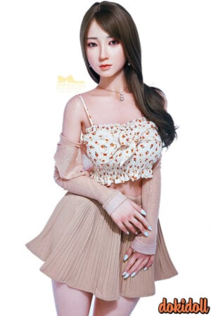清楚系シリコンドール