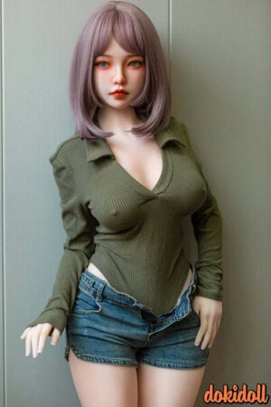 Qita 高級ラブドール