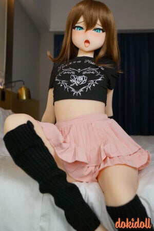 貧乳ラブ人形