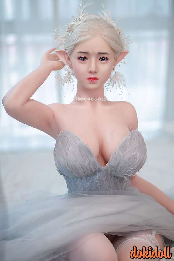 可憐系リアルドール