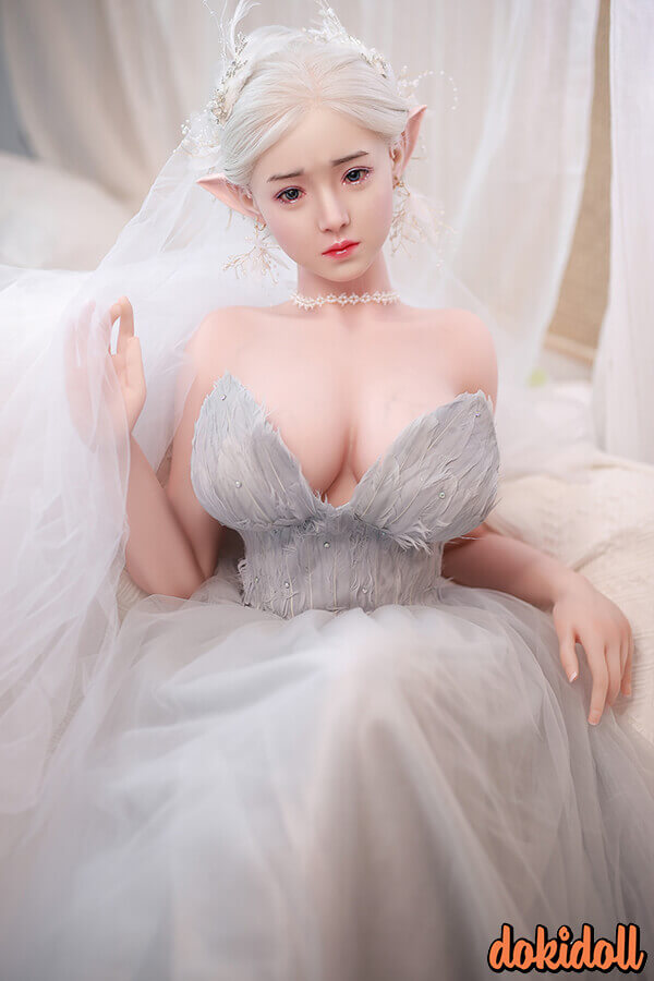 可憐系リアルドール