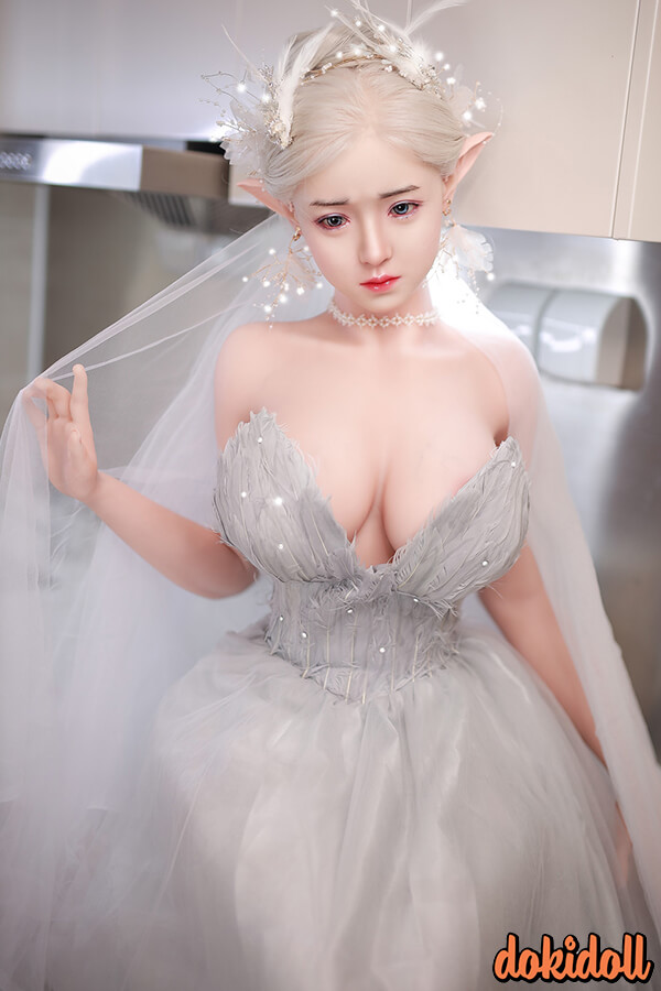 可憐系リアルドール