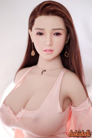 女神ラブドール