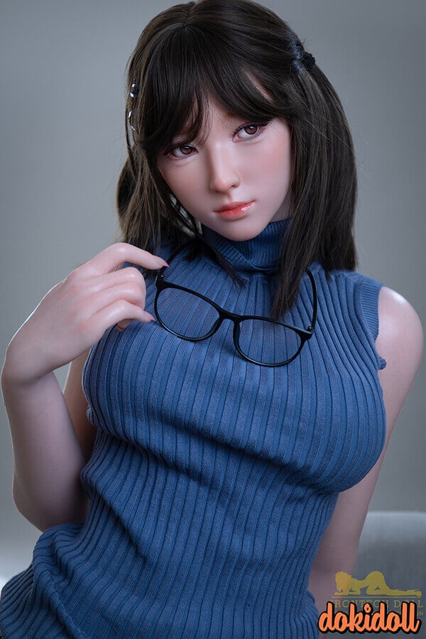 等身大シリコン人形