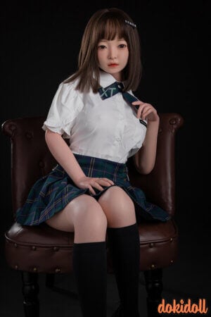 美乳ラブドール