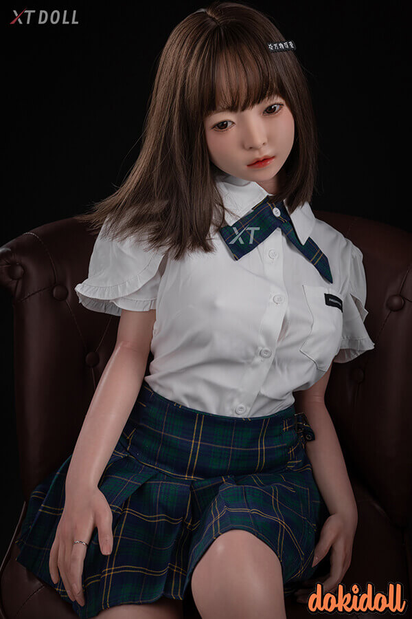 美乳ラブドール
