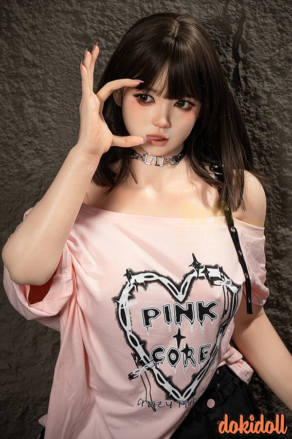 丸顔ダッチワイフ