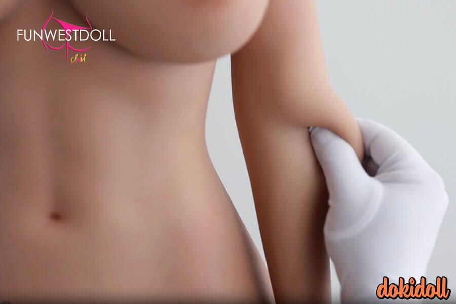 Funwest Doll登場─永遠の愛と楽しさをあなたに