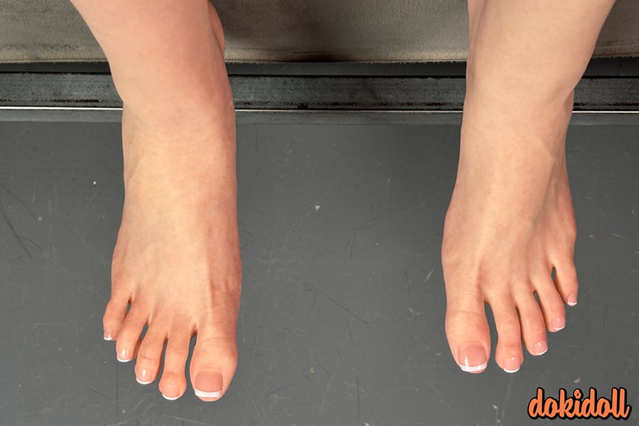 ラブドール 実物写真 無修正画像