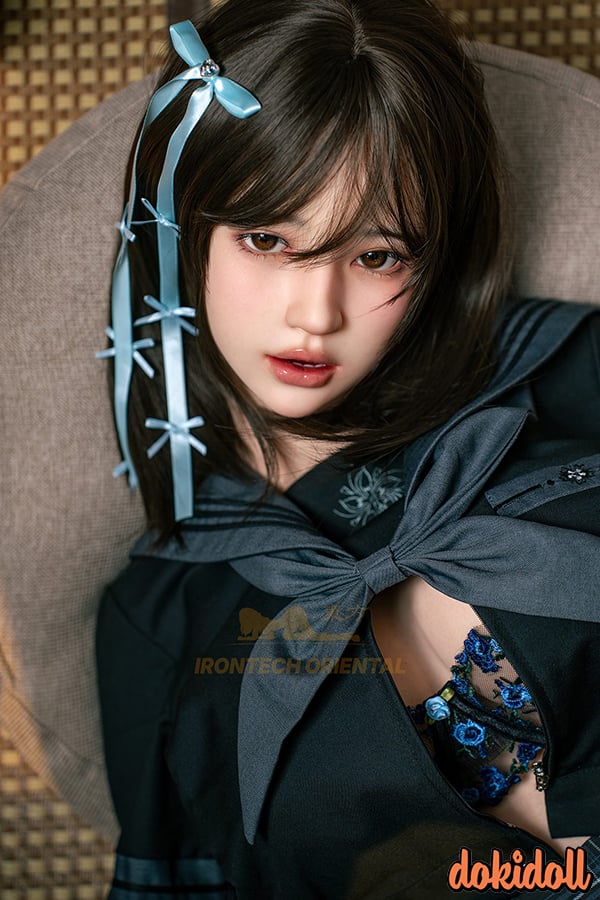 アジア系ラブドール
